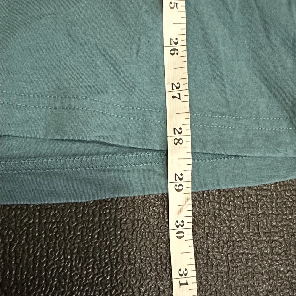 Hurley Men's Blue T-Shirt with Orange Logo size Large - Picture 6 of 7